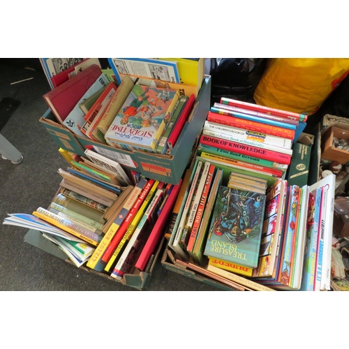 1424 - Three boxes of children's books and annuals         (E) £8-15