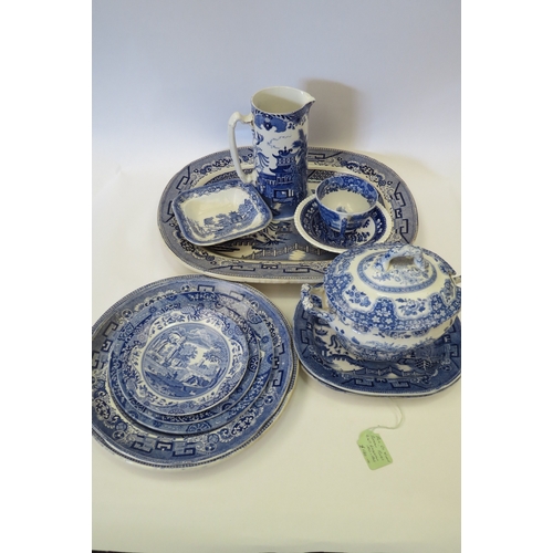 1436 - A collection of blue and white wares including Spode Italian plates and dishes, meat plate and jug e... 