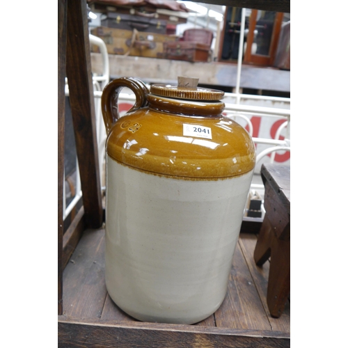 2041 - A Pearson's screw top flagon, '2.5'