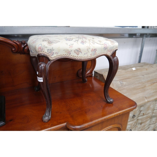 2265 - A Victorian cabriole leg stool   (R) £20