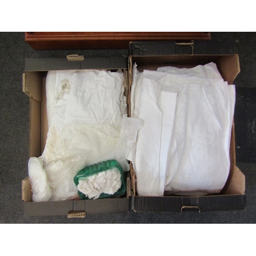 1472 - Two boxes of various linen and fabric