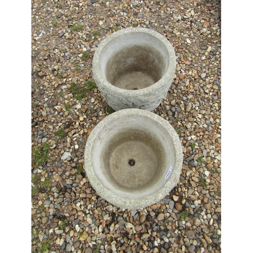 3447 - A pair of composition pots