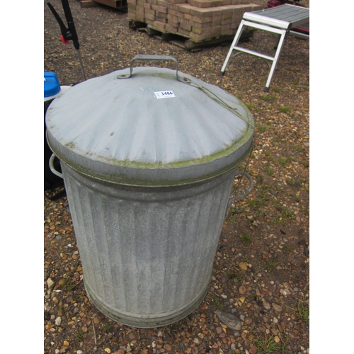 3486 - A galvanised lidded dustbin