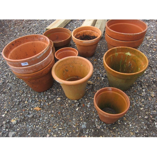 3497 - A quantity of mixed terracotta pots