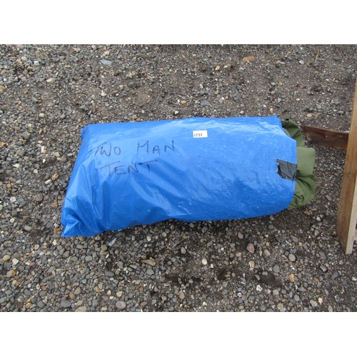 3527 - Tent in a bag, a/f