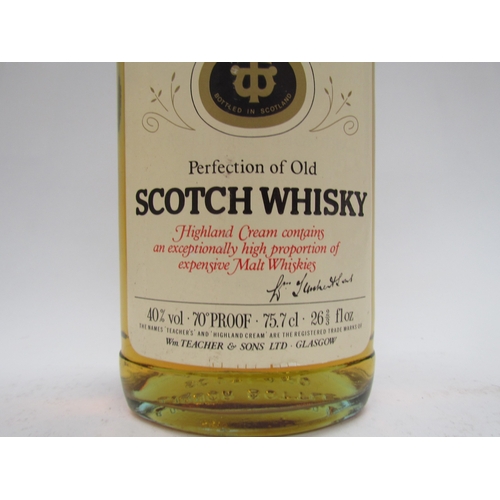 9041 - Teacher's Highland Cream Scotch Whisky 1980's bottling, 75.7cl - 26 2/3floz  (R)  £10