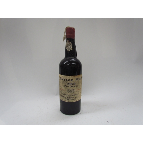 9059 - 1963 Vinho Borges Vintage Port  (E)  £100-150