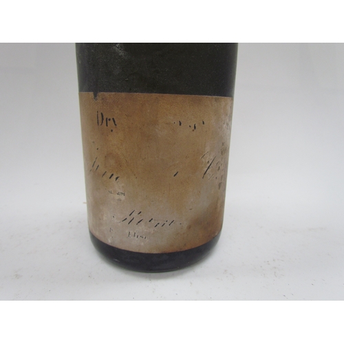 9077 - 1911 Heidsieck & Co Monopole Dry Millesime, Champagne, France, level at bottom of 1911 label  (E)  £... 