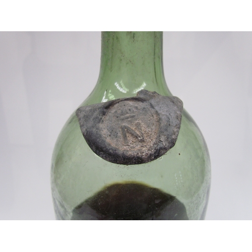 9078 - Grande Fine Champagne Imperiale Cognac 1812, the shoulder with a wax seal stamped with a crown over ... 