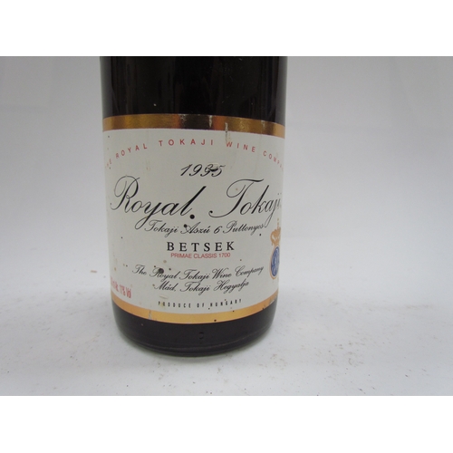 9079 - 1995 Royal Tokaji Betsek 6 Puttonyos, 500ml  (R)  £40