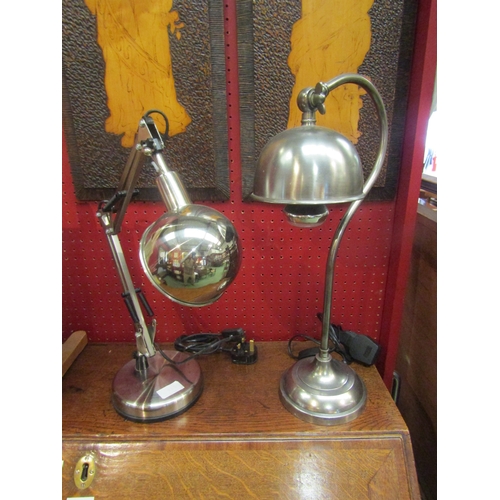 4103 - Two similar metallic desk lamps