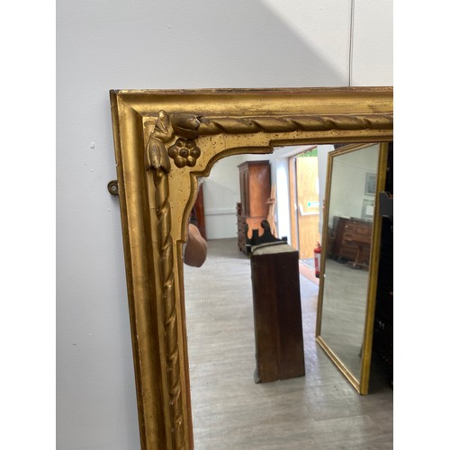 6060 - A Georgian gilt large hall mirror, 159cm x 160cm