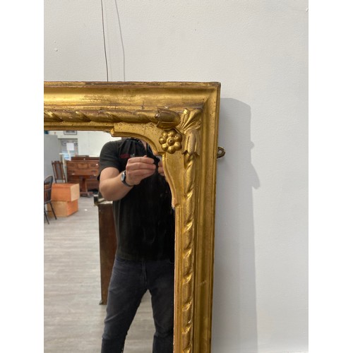 6060 - A Georgian gilt large hall mirror, 159cm x 160cm