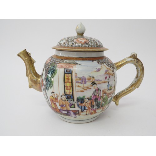 6029 - An early 19th Century Chinese export teapot with decorative figural scene, 17cm tall