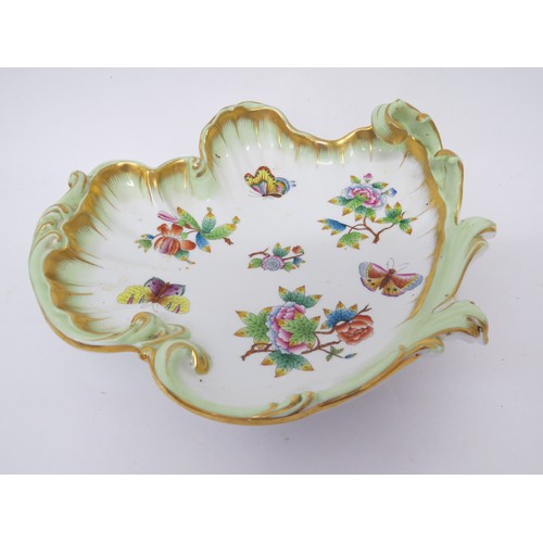 6085 - A Herend hand-painted dish, 30cm x 27cm