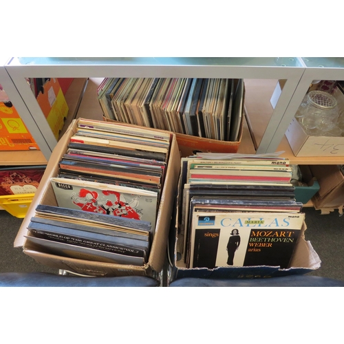 1376 - Classical- A collection of approximately one-hundred and eighty classical vinyl LP records and box s... 