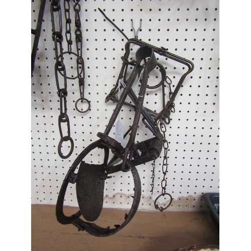 5097 - A body gripper trap, Sawyer rabbit trap and a spike jawed fox trap  (E)  £10-15