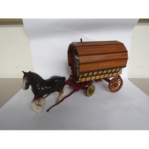 5119 - A wooden model gypsy wagon with ceramic horse  (E)  £10-15