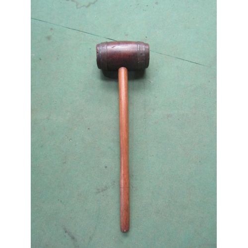 5078 - A fairground striker mallet