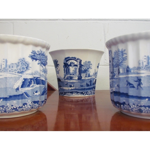 1205 - A collection of five Spode 