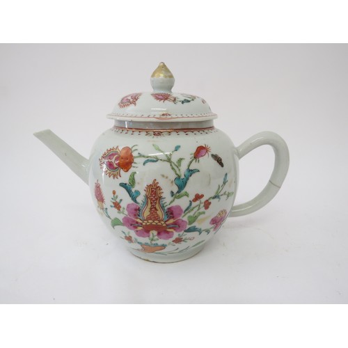 6026 - Three Oriental 19th Century teapots, including Chinese export and Japanese and two similar lidded po... 