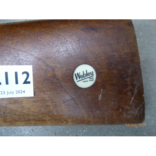 2112 - A vintage Webley Mark 3 .22 air rifle