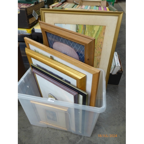 2422 - A box of pictures and prints