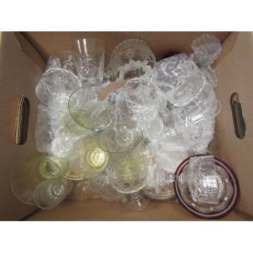 1661 - A box containing a collection of glassware including a set of four Uranium glasses