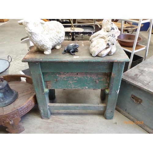 2001 - A rustic single drawer work bench