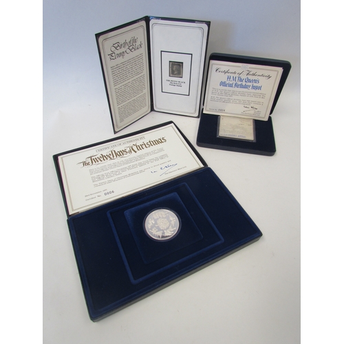 1045 - An H.M. The Queen's Official Birthday Ingot, sterling silver No. 1434, with certificate. A 