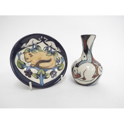 6627 - A Moorcroft Pole to Pole Rabbits vase, 11cm tall and a pin dish depicting a ginger cat and white mic... 