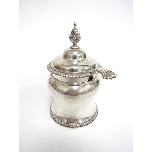 6684 - A Francis Boone Thomas & co., London, silver mustard pot with matching spoon, glass liner, Colman fa... 