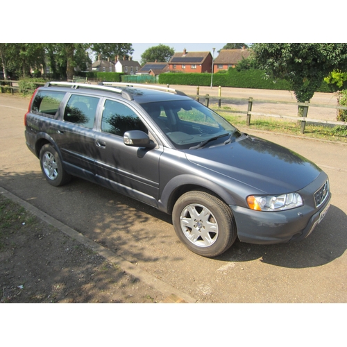 3596 - AJ07 SXU. 2007 Volvo XC 70 SE DS Auto, 2.4Lt desiel MOT until 27.08.24. Keys and paperwork including... 