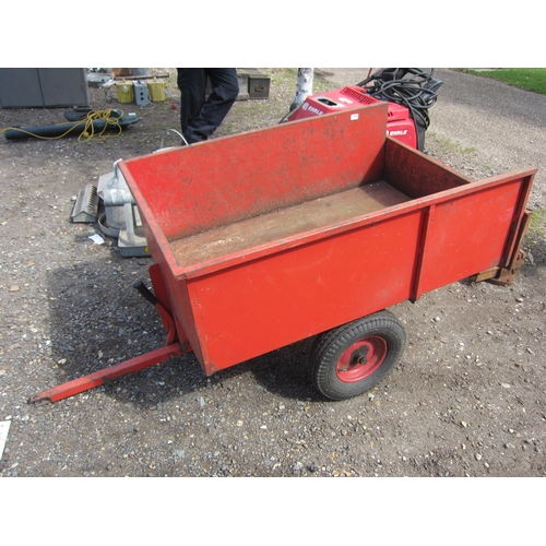 3566 - A garden tipping trailer