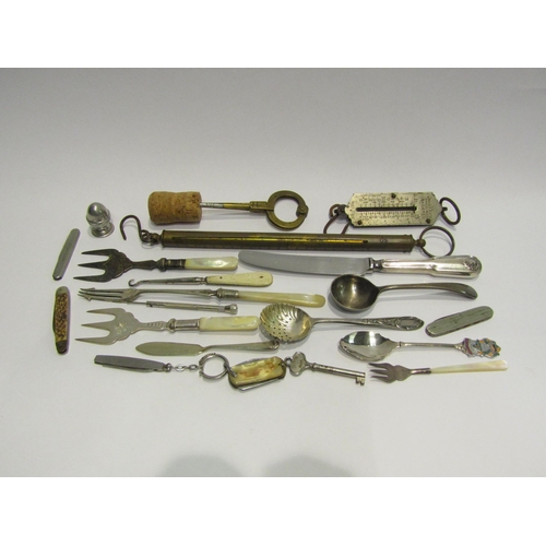 4402 - A box of miscellaneous metal wares to include bread forks, pickle fork, salter balance scales etc.