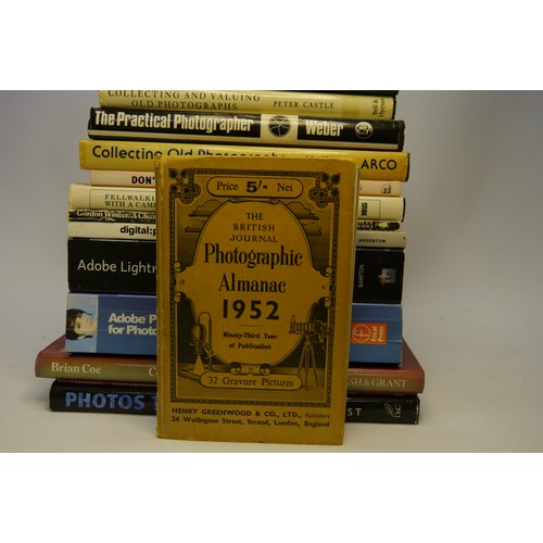 7074 - A Box of Camera and Photography books including 1950's Almanac (15)