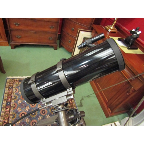 4195 - A Bresser Exclusive Line telescope on tripod stand