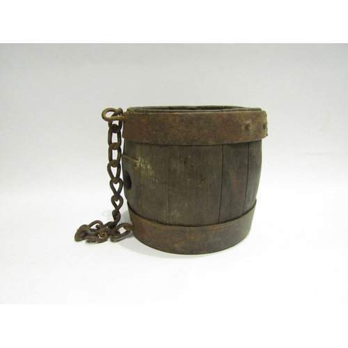 4464 - A small oak costrel with chain handle