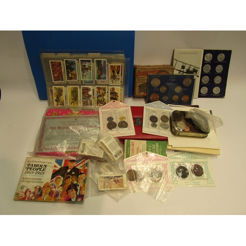 4535 - Assorted UK and foreign coinage including British uncirculated coin sets 1970, 1984 and 1986, togeth... 