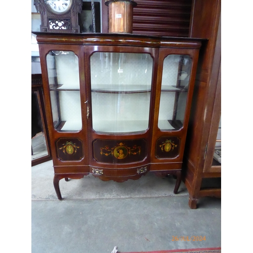 2110 - An Edwardian mahogany display cabinet with hand painted front