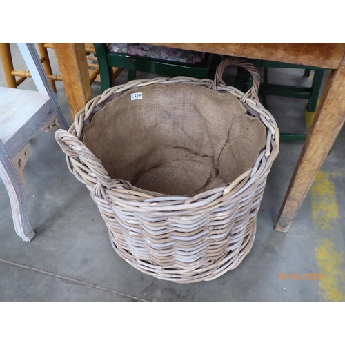 2288 - A large wicker log basket