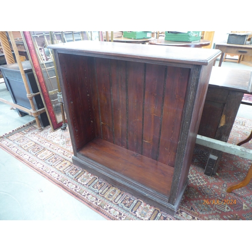 2239A - An early 20th Century dark oak bookcase, half height