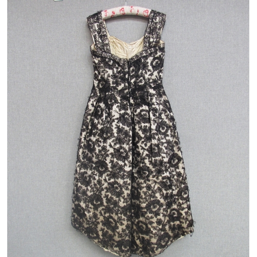 1296 - A stunning rare Mid Century cocktail dress by Yaga - The Madison Avenue, New York Couturier.  The to... 