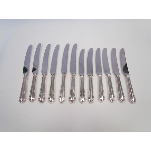 1350 - A set of six dinner knives together with six butter knives (12)