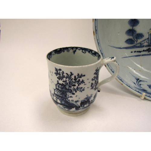 6006 - Chinese blue and white dish, tankard and two associated items, restoration present