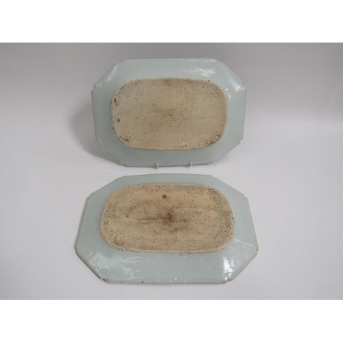 6011 - Two late 18th Century/early 19th Century Chinese export blue and white small platters with butterfly... 