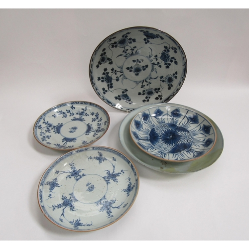 6012 - Five 19th Century Chinese export dishes of varying sizes and patterns including plain, floral, bloss... 