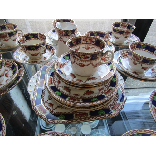 1002 - An extensive collection of Osborne China 