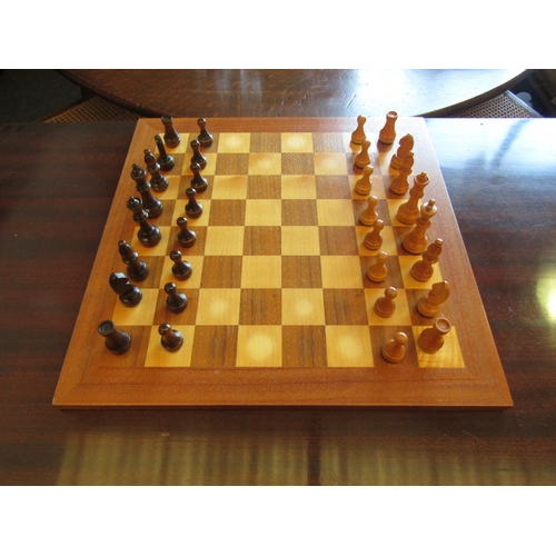 1029 - A wooden chess set