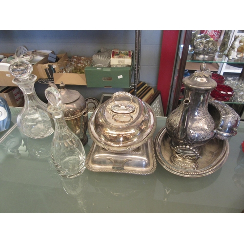 1515 - A selection of silver plated wares including serving dishes, sugar bowl, coffee pots, etc. together ... 